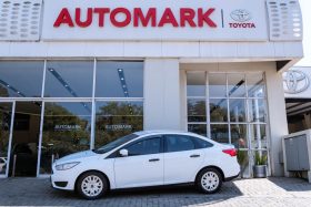 Ford Focus Sedan 1.0T Ambiente Auto