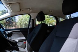 
										Ford Focus Sedan 1.0T Ambiente Auto full									