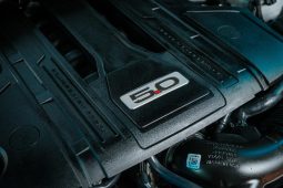 
										Ford Mustang 5.0 Gt Fastback At full									