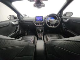 
										Ford Puma 1.0 Ecoboost St-Line Vignale At full									