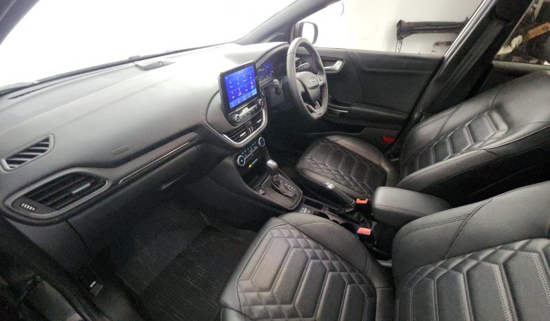 
								Ford Puma 1.0 Ecoboost St-Line Vignale At full									