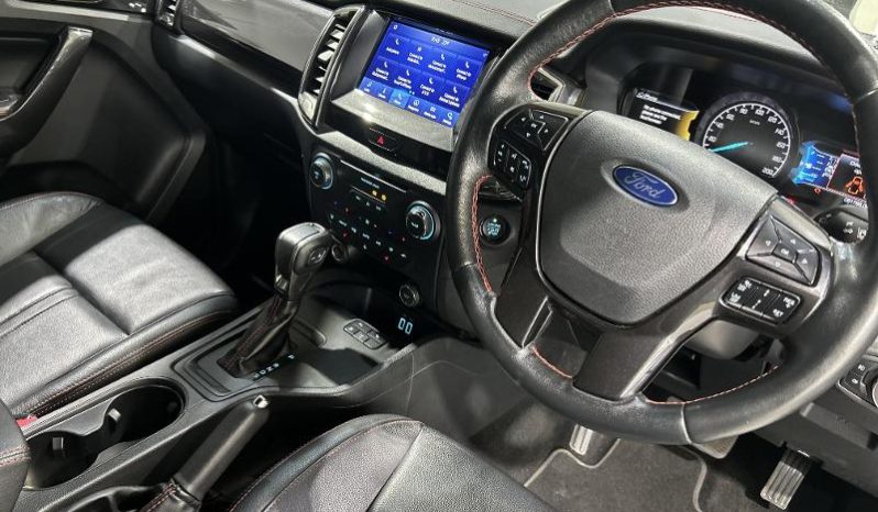 
								Ford Ranger 2.0 BiT 4X2 D/cab Thunder At full									