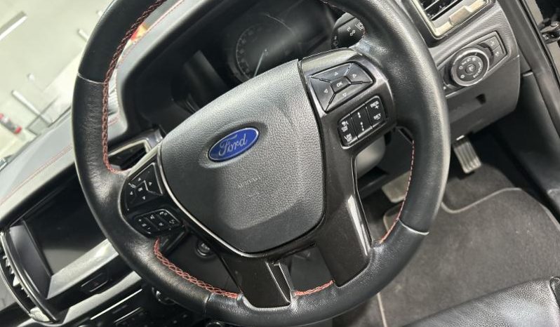 
								Ford Ranger 2.0 BiT 4X2 D/cab Thunder At full									