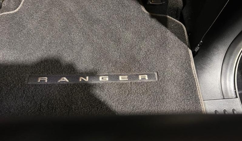 
								Ford Ranger 2.0 BiT 4X2 D/cab Thunder At full									