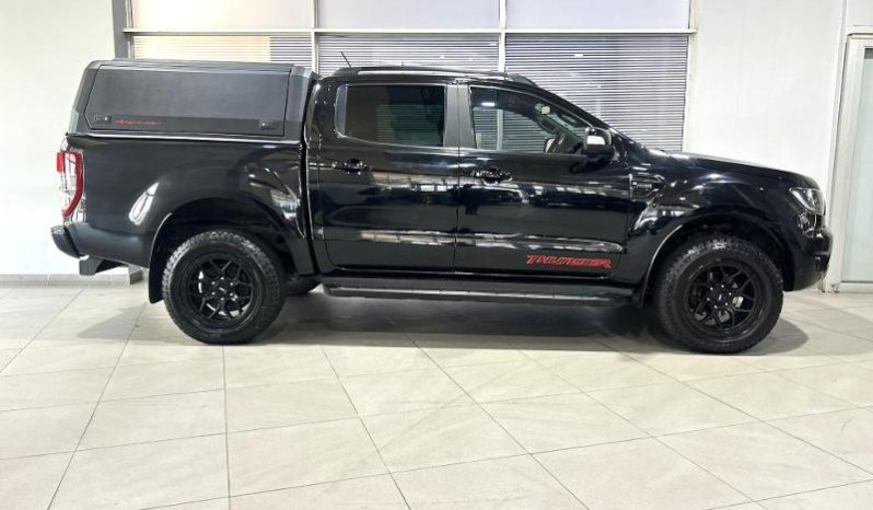 
								Ford Ranger 2.0 BiT 4X2 D/cab Thunder At full									