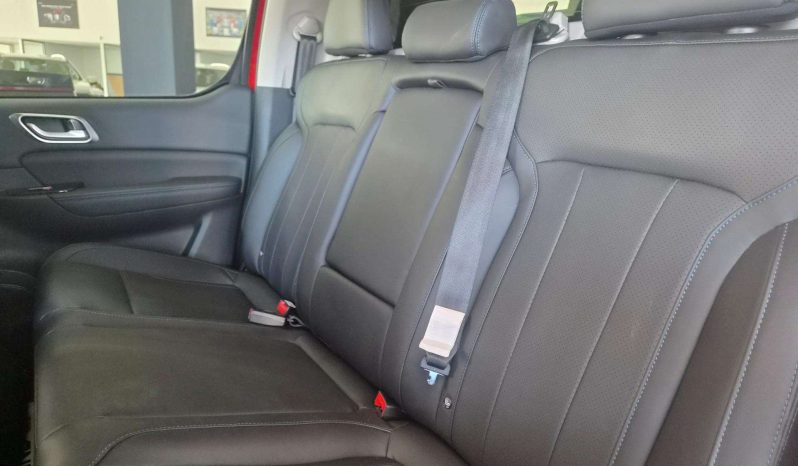 
								FOTON TUNLAND 2.0T G7 EXALTED 4X4 A/T P/U D/C full									