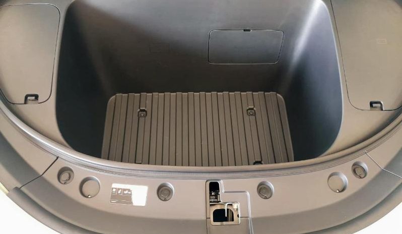 
								Geely E2 Apex full									