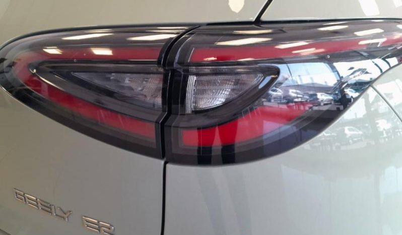 
								Geely E2 Apex full									