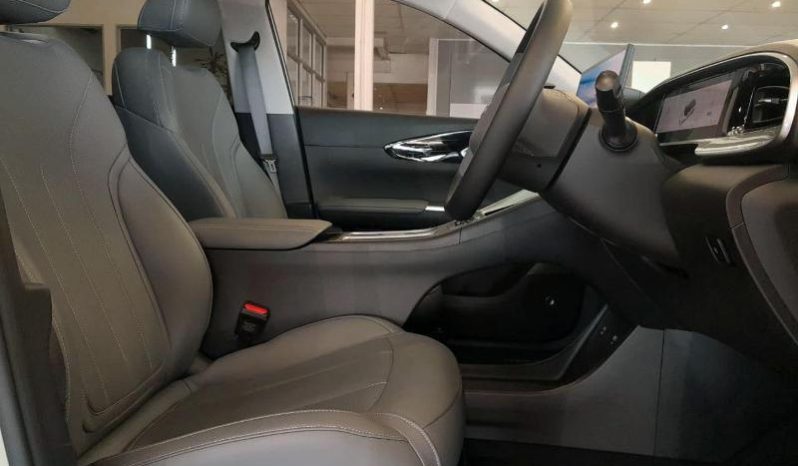
								Geely E2 Apex full									