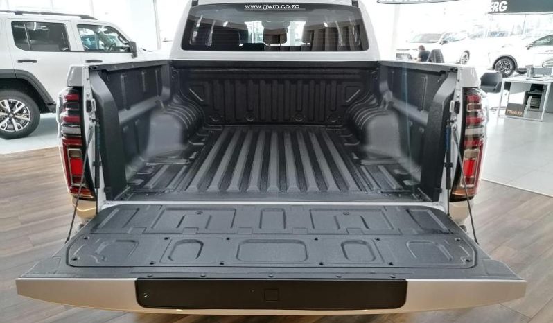 
								Gwm P-Series P300 D/CAB 2.4TD LT 4X2 AUTO full									