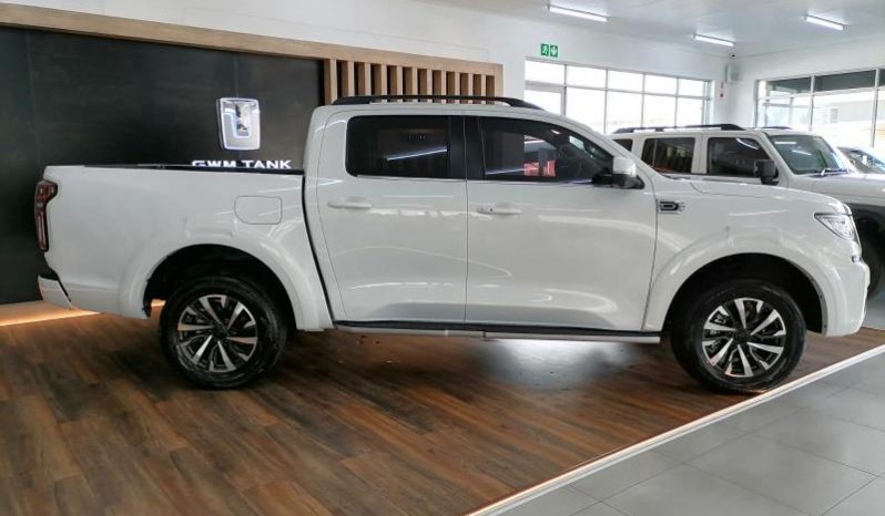 
								Gwm P-Series P300 D/CAB 2.4TD LT 4X2 AUTO full									