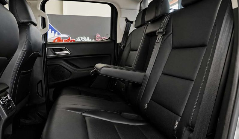 
								GWM P-SERIES P300 2.4TD LTD 4X4 A/T D/C P/U full									