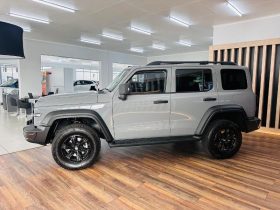 Gwm Tank 300 2.4T Super Luxury 4wd At