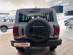 Gwm Tank 300 2.4T Super Luxury 4wd At
