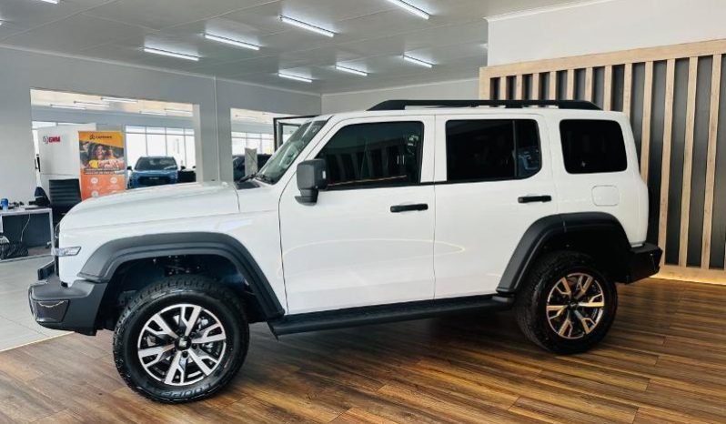 
								Gwm Tank 300 2.4T Ultra Luxury 4wd At full									