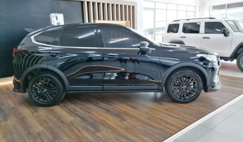 
								Haval Jolion Pro 1.5 Hev Ultra Luxury Dht full									