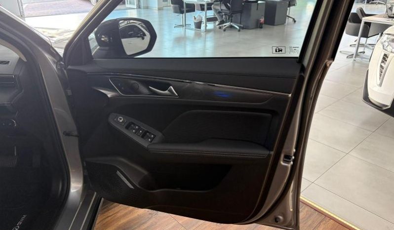 
								Haval Jolion Pro 1.5T Ultra Luxury Dct full									