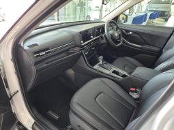 
										Hyundai Alcazar 1.5 D Elite At full									