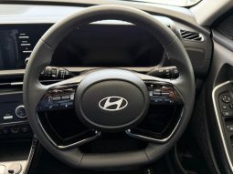 
										Hyundai Alcazar 2.0 Executive At full									