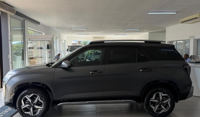 
								Hyundai Alcazar 2.0 Executive At full									