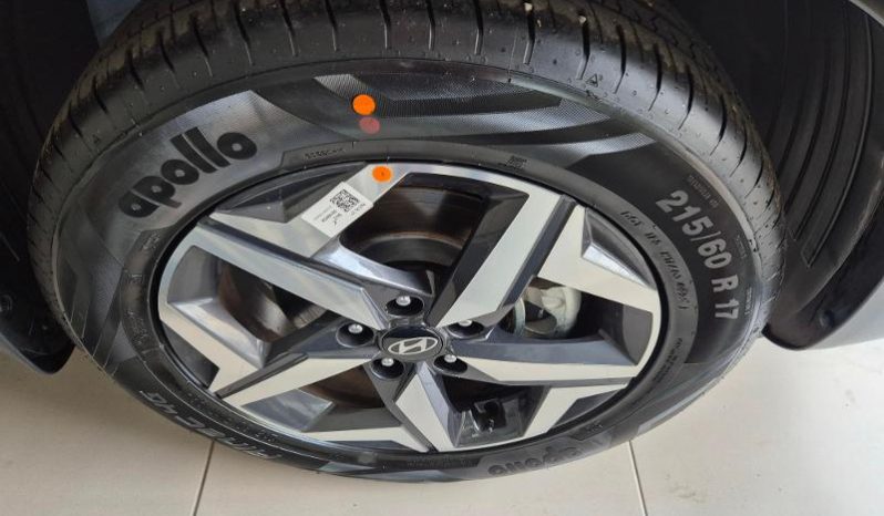 
								Hyundai Alcazar 2.0 Executive At full									