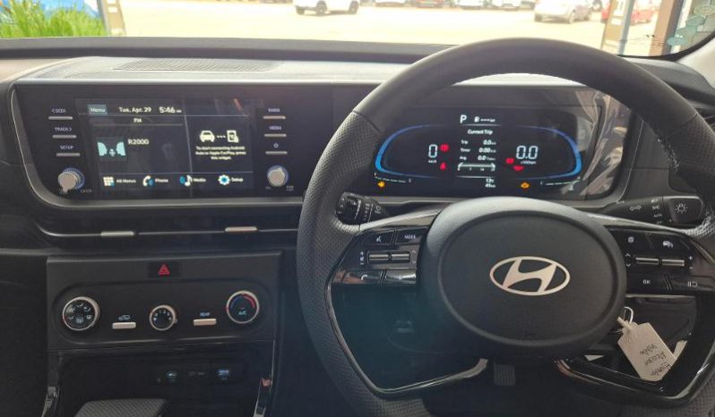 
								Hyundai Alcazar 2.0 Executive At full									