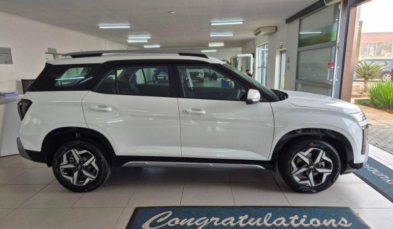 
								Hyundai Alcazar 2.0 Executive At full									
