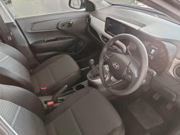 
										Hyundai Exter 1.2 Premium full									
