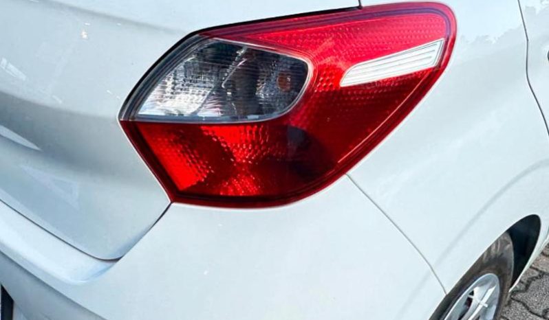 
								Hyundai Grand I10 1.0 Motion full									
