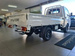
										Hyundai H100 Bakkie 2.6D Deck Ac full									