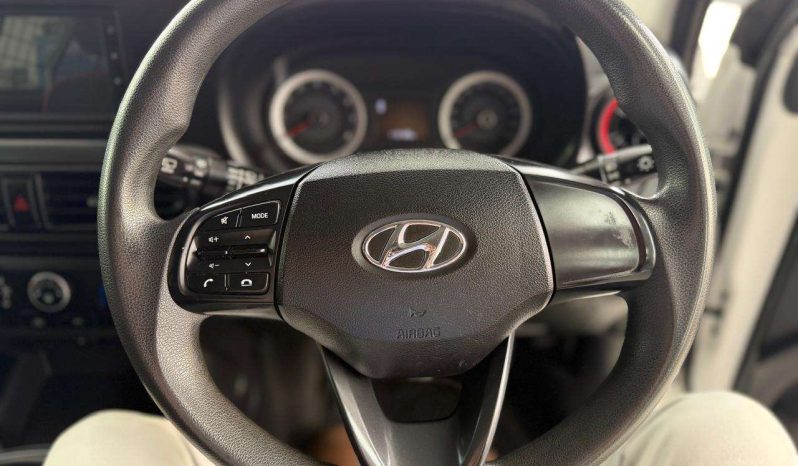 
								Hyundai i10 / i20 / i30 GRAND i10 1.0 MOTION CARGO P/V full									