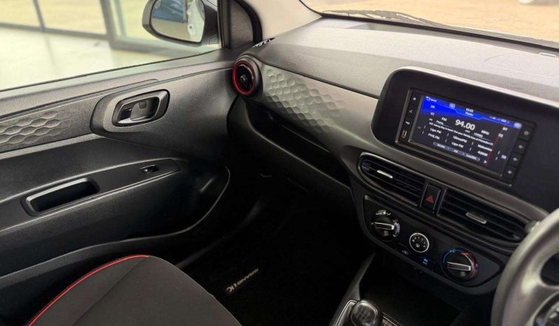 
								Hyundai i10 / i20 / i30 GRAND i10 1.0 MOTION CARGO P/V full									