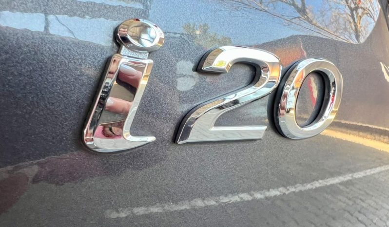
								Hyundai I20 1.2 Motion full									
