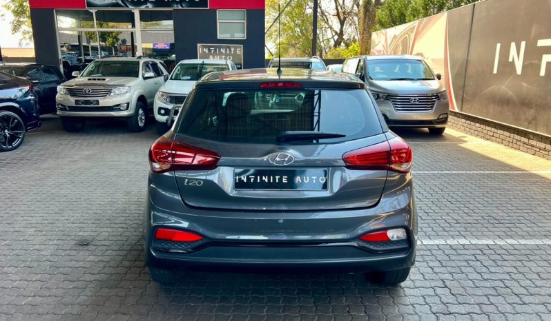 
								Hyundai I20 1.2 Motion full									