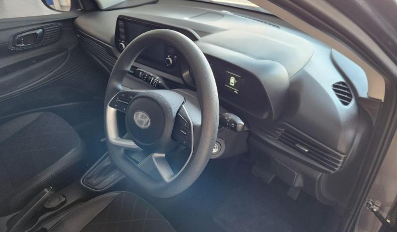 
								Hyundai I20 1.2 Premium full									