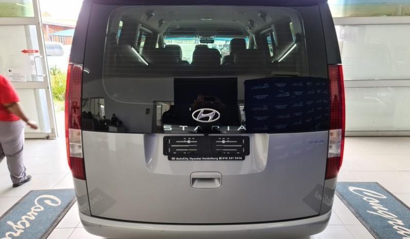 
								Hyundai Staria 2.2D Executive 9 Seater At full									