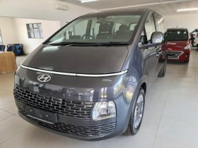 Hyundai Staria 2.2D Elite 9 Seater At