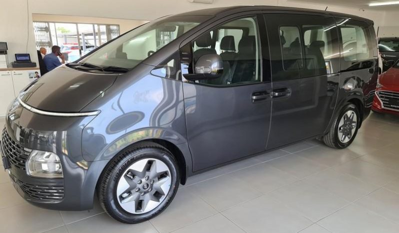 
								Hyundai Staria 2.2D Elite 9 Seater At full									