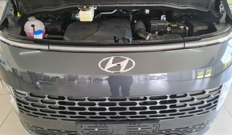 
								Hyundai Staria 2.2D Elite 9 Seater At full									