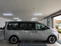 
										Hyundai Staria 2.2D Luxury 9 Seater At full									