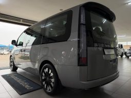 
										Hyundai Staria 2.2D Luxury 9 Seater At full									