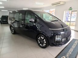 
										Hyundai Staria 2.2D Luxury 9 Seater At full									