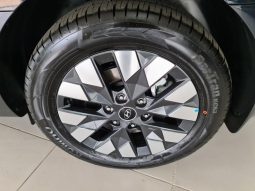 
										Hyundai Staria 2.2D Luxury 9 Seater At full									