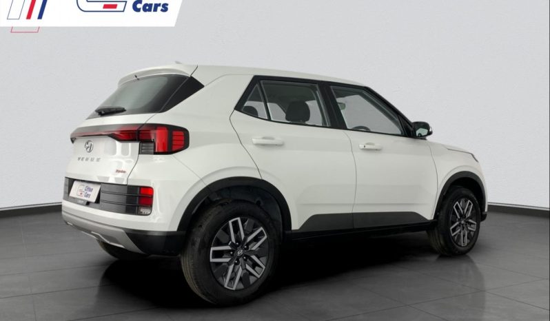
								Hyundai Venue 1.0 Motion Dct full									