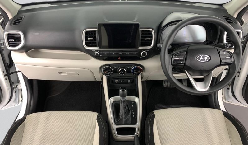 
								Hyundai Venue 1.0 Motion Dct full									