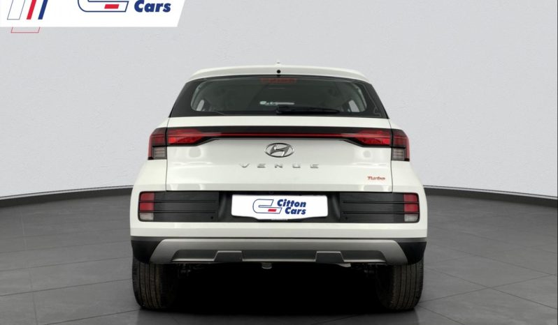 
								Hyundai Venue 1.0 Motion Dct full									