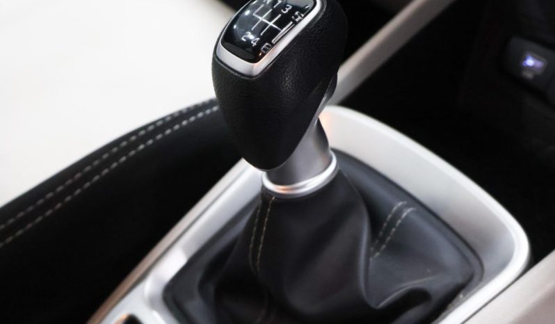 
								Hyundai Venue 1.0 Motion Dct full									