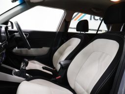 
										Hyundai Venue 1.0 Motion Dct full									