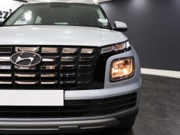 
										Hyundai Venue 1.0 Motion Dct full									