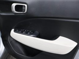 
										Hyundai Venue 1.0 Motion Dct full									